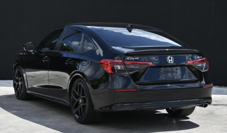 
								2022 Honda civic sport full									